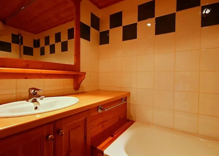 Triplex Avec Grande Terrasse Sur Pistes - Fr-1-455-73